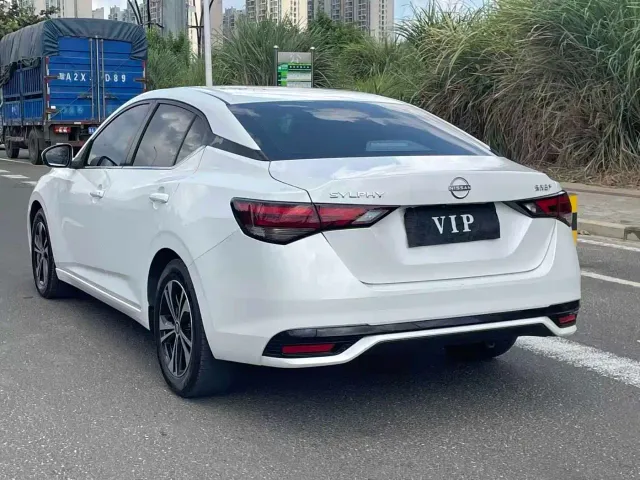 Nissan Sylphy — Фото автомобиля 7