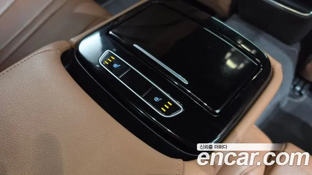 Genesis G80 Бензин 2.5 турбо 2WD — Фото автомобиля 28