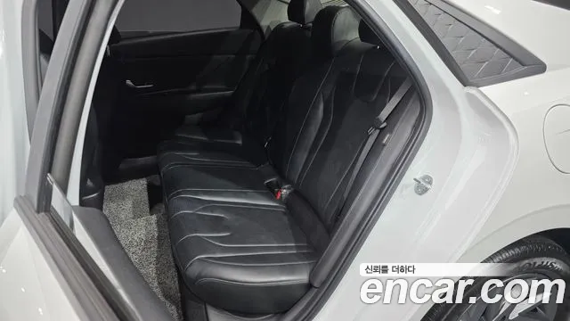 Hyundai Avante — Фото автомобиля 16