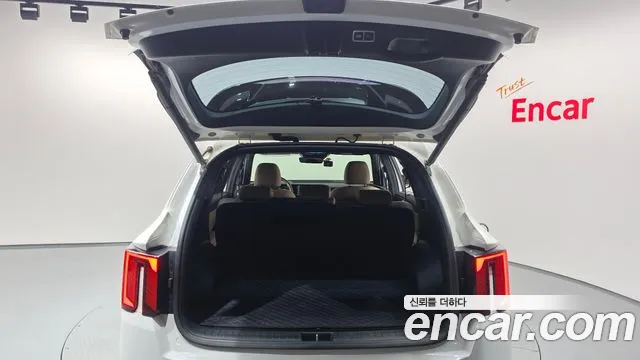 Kia Sorento Новый Sorento 4 поколение Бензин 2.5T 4WD — Фото автомобиля 19
