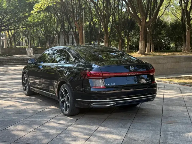 Volkswagen Passat — Фото автомобиля 28