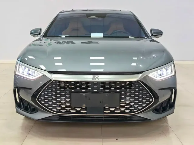 BYD Han — Фото автомобиля 3