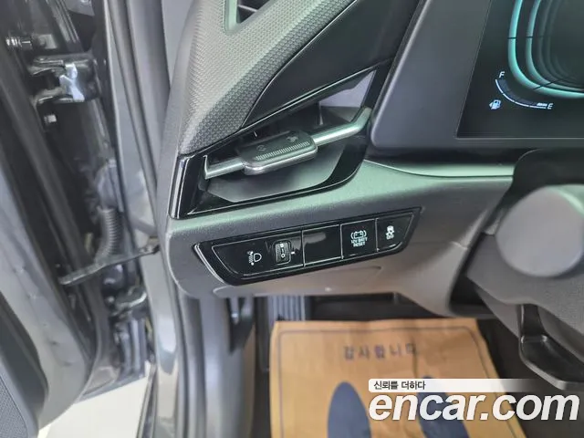 Kia Niro The All New — Фото автомобиля 12