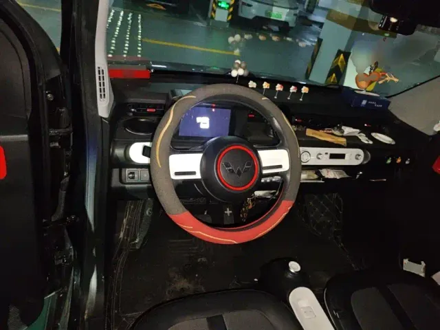 Wuling Hongguang Mini EV — Фото автомобиля 6