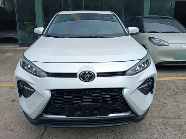 Toyota Wildlander — Фото автомобиля 2
