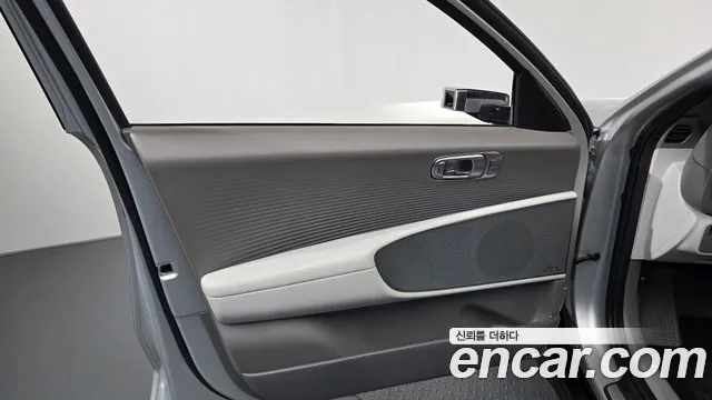Hyundai Ioniq6 — Фото автомобиля 23