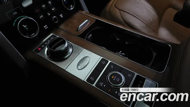 Land Rover Range Rover — Фото автомобиля 9