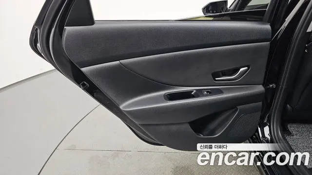 Hyundai Avante CN7 — Фото автомобиля 14