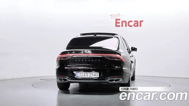 Hyundai Grandeur New — Фото автомобиля 4