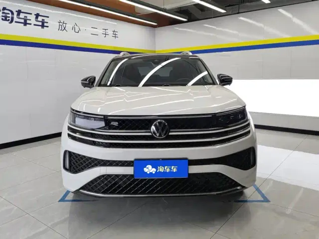 Volkswagen Talagon — Фото автомобиля 2