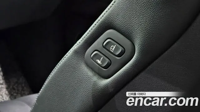 Genesis G80 Бензин 2.5 турбо AWD — Фото автомобиля 25