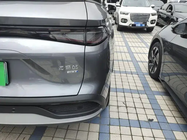 BYD Seal 05 DM-i — Фото автомобиля 7