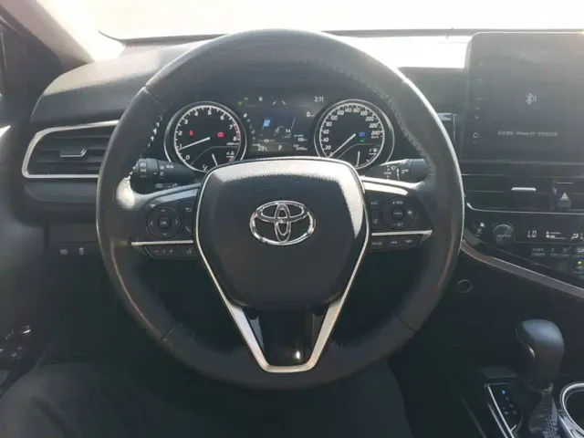 Toyota Camry — Фото автомобиля 10