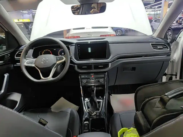 Volkswagen Tharu — Фото автомобиля 9