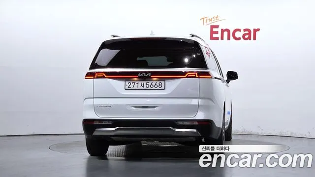 Kia Carnival 4th Gen — Фото автомобиля 4