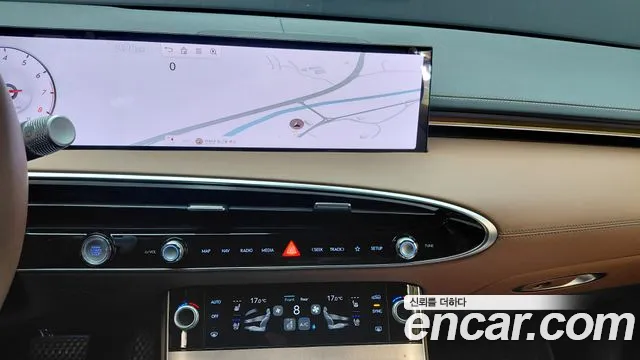 Genesis GV70 2.5T Бензин AWD — Фото автомобиля 13