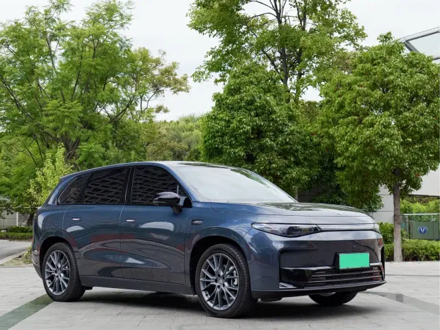 Leapmotor C10 — Фото автомобиля 3