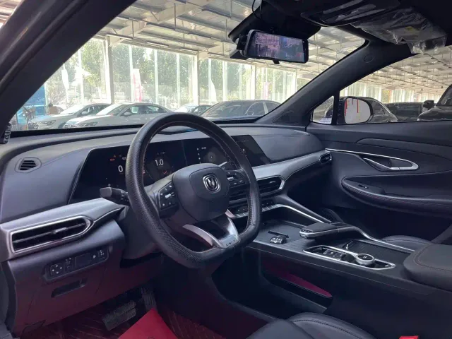 Changan UNI-T — Фото автомобиля 20