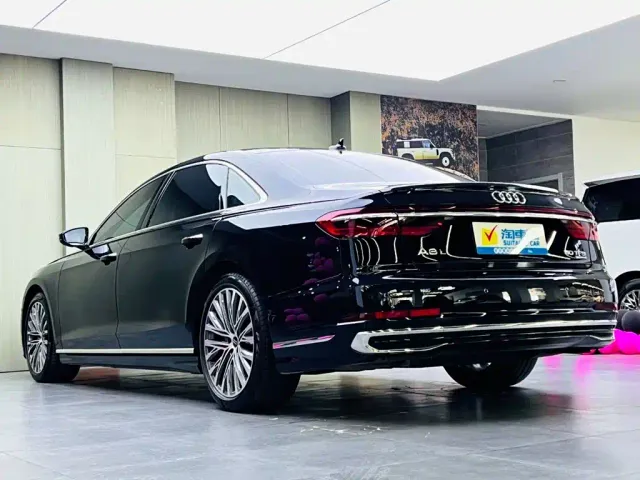 Audi Audi A8 2025 A8L 50 TFSI quattro Exclusive Selection — Фото автомобиля 6