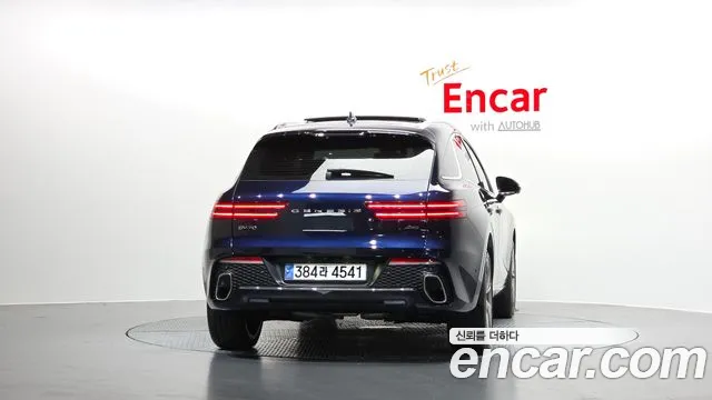 Genesis GV70 — Фото автомобиля 4