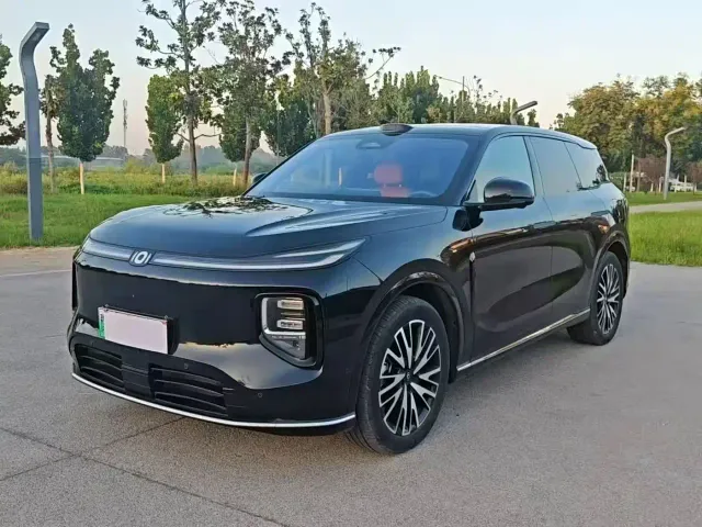 Фотография автомобиля — Changan Qiyuan Q07