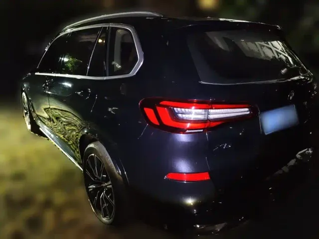 BMW X5 — Фото автомобиля 4