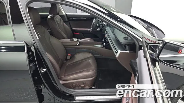 Hyundai Grandeur Grandeur (GN7) 2.5 Бензин 2WD — Фото автомобиля 12