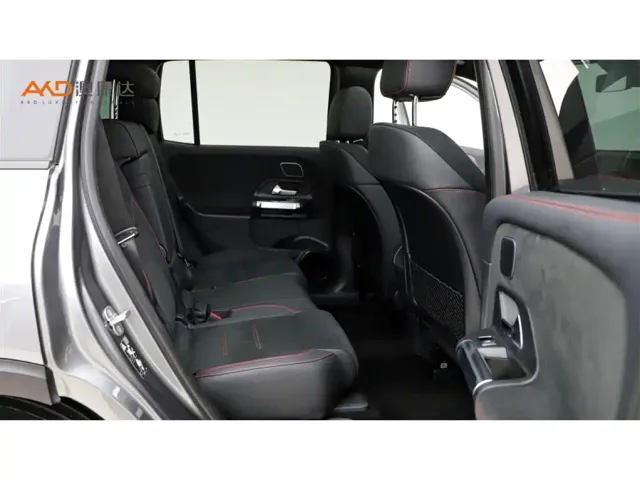 Mercedes-Benz GLB AMG — Фото автомобиля 8