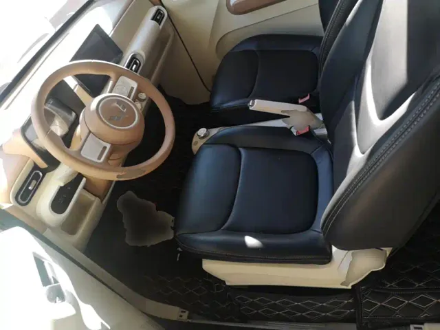 Wuling Hongguang Mini EV — Фото автомобиля 14