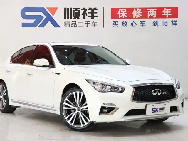 Infiniti Q50L — Фото автомобиля 3