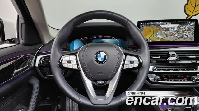 BMW 5 Series G30 — Фото автомобиля 18