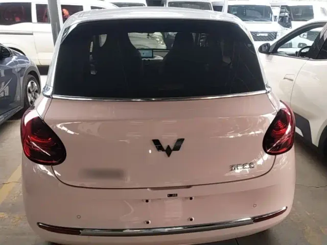 Wuling Bingo — Фото автомобиля 5