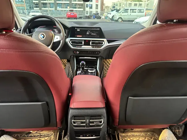 BMW 3 Series — Фото автомобиля 7