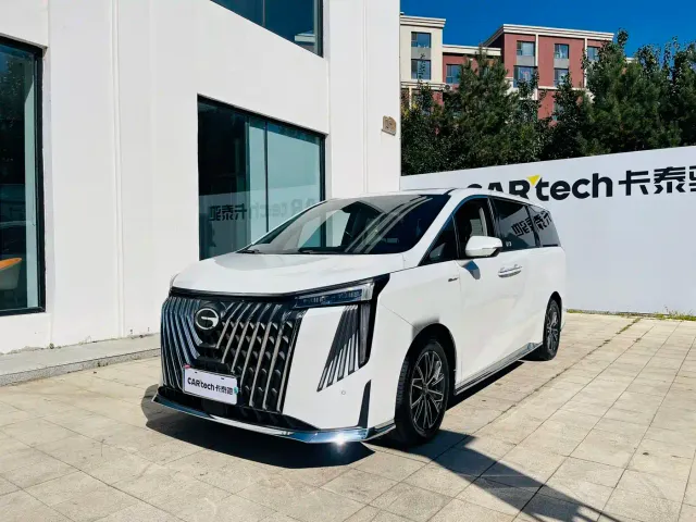 Фотография автомобиля — GAC Trumpchi M8