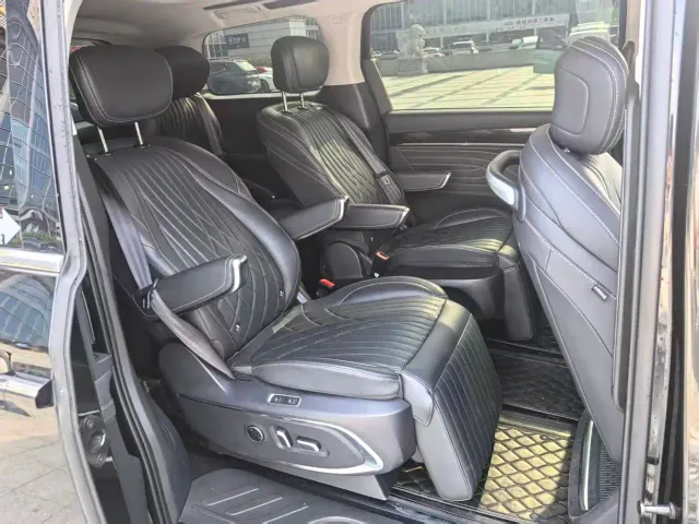 Maxus Dajia 9 — Фото автомобиля 9