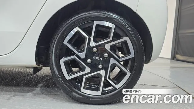 Kia RAY Новый Kia Ray Signature — Фото автомобиля 21