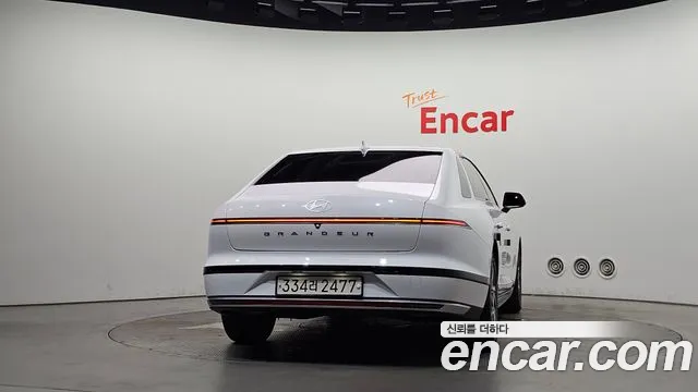 Hyundai Grandeur Grandeur (GN7) 3.5 LPG 2WD (Такси) — Фото автомобиля 4