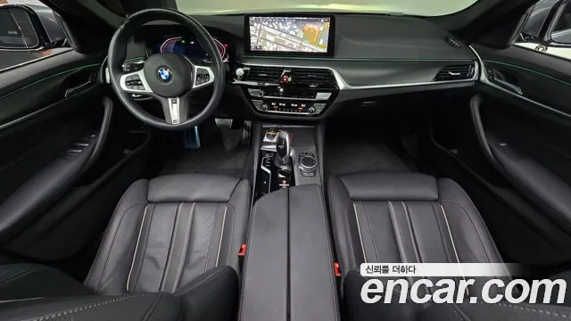 BMW 5-Series — Фото автомобиля 7