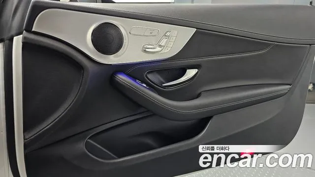 Mercedes-Benz C-Class — Фото автомобиля 24