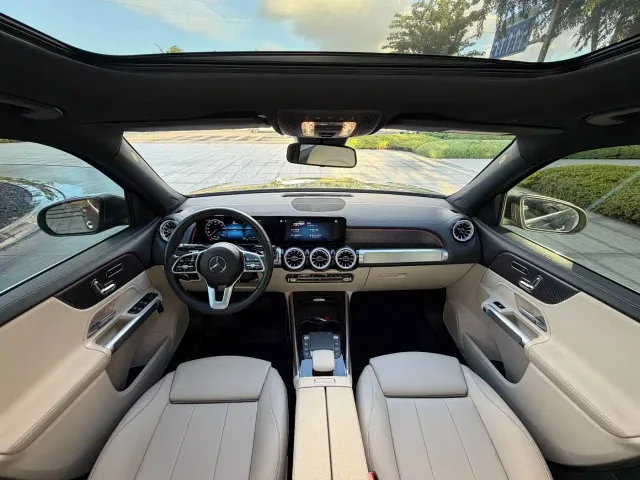 Mercedes-Benz EQB — Фото автомобиля 6