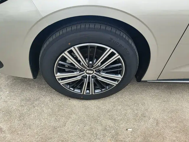 Geely Galaxy Stellar 6 — Фото автомобиля 22