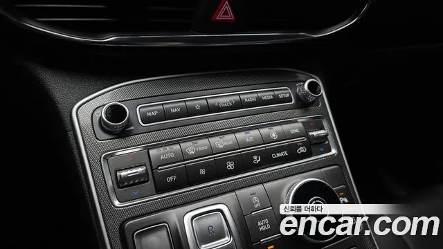 Hyundai Santafe Новый Santa Fe Дизель 2.2 2WD — Фото автомобиля 18