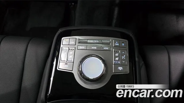 Genesis G80 Бензин 3.5 турбо AWD — Фото автомобиля 16