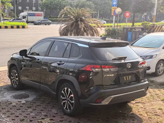 Toyota Frontlander — Фото автомобиля 5