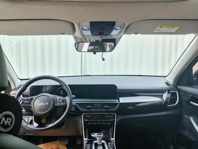 Kia Seltos — Фото автомобиля 14