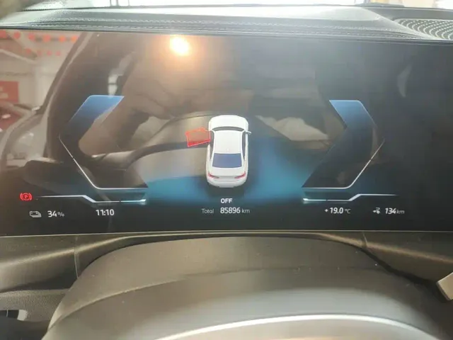 BMW i3 — Фото автомобиля 11