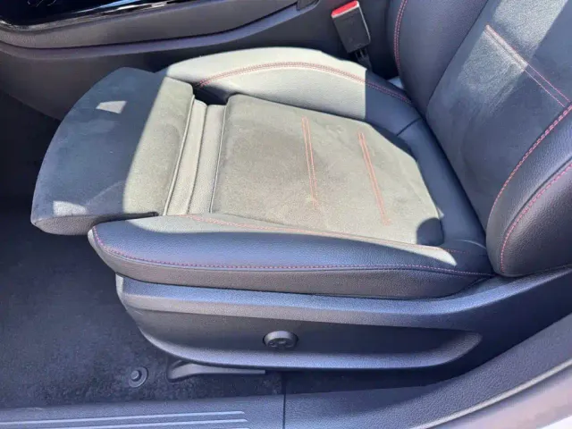 Mercedes-Benz A-Class — Фото автомобиля 25