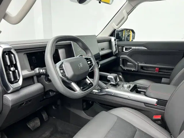 Jetour T2 — Фото автомобиля 12