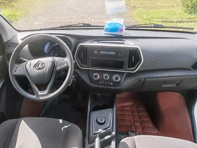 Changan Ruixing EM60 — Фото автомобиля 14