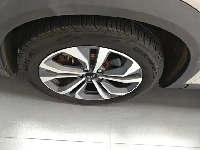 Wuling Asta — Фото автомобиля 22